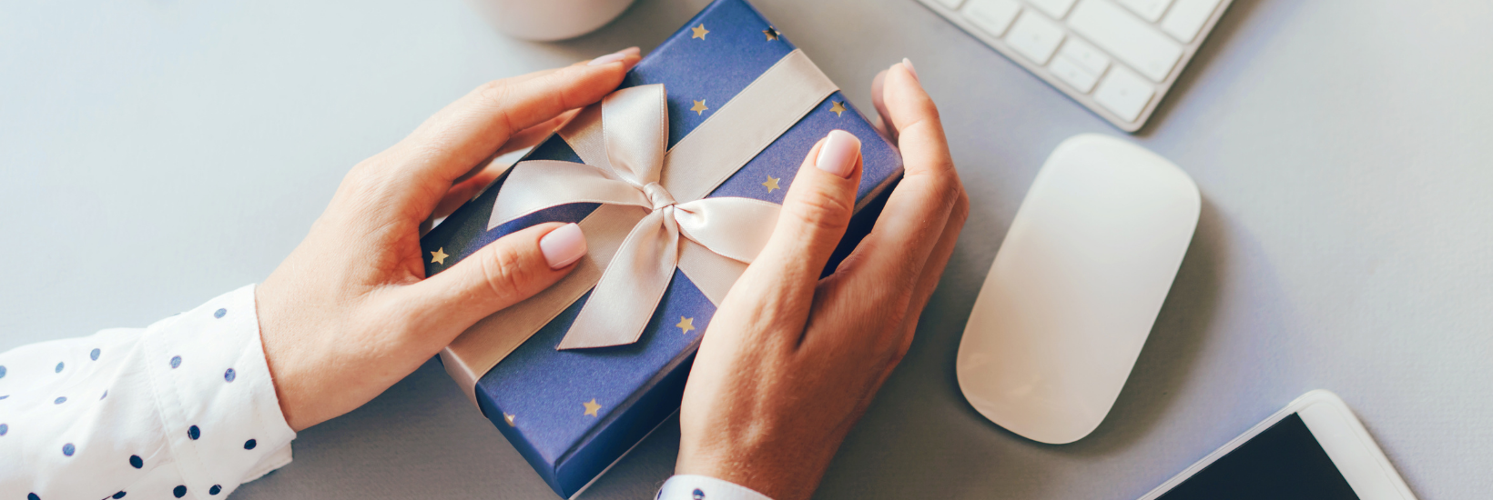 Employee Gifts: A simple, Comprehensive Guide